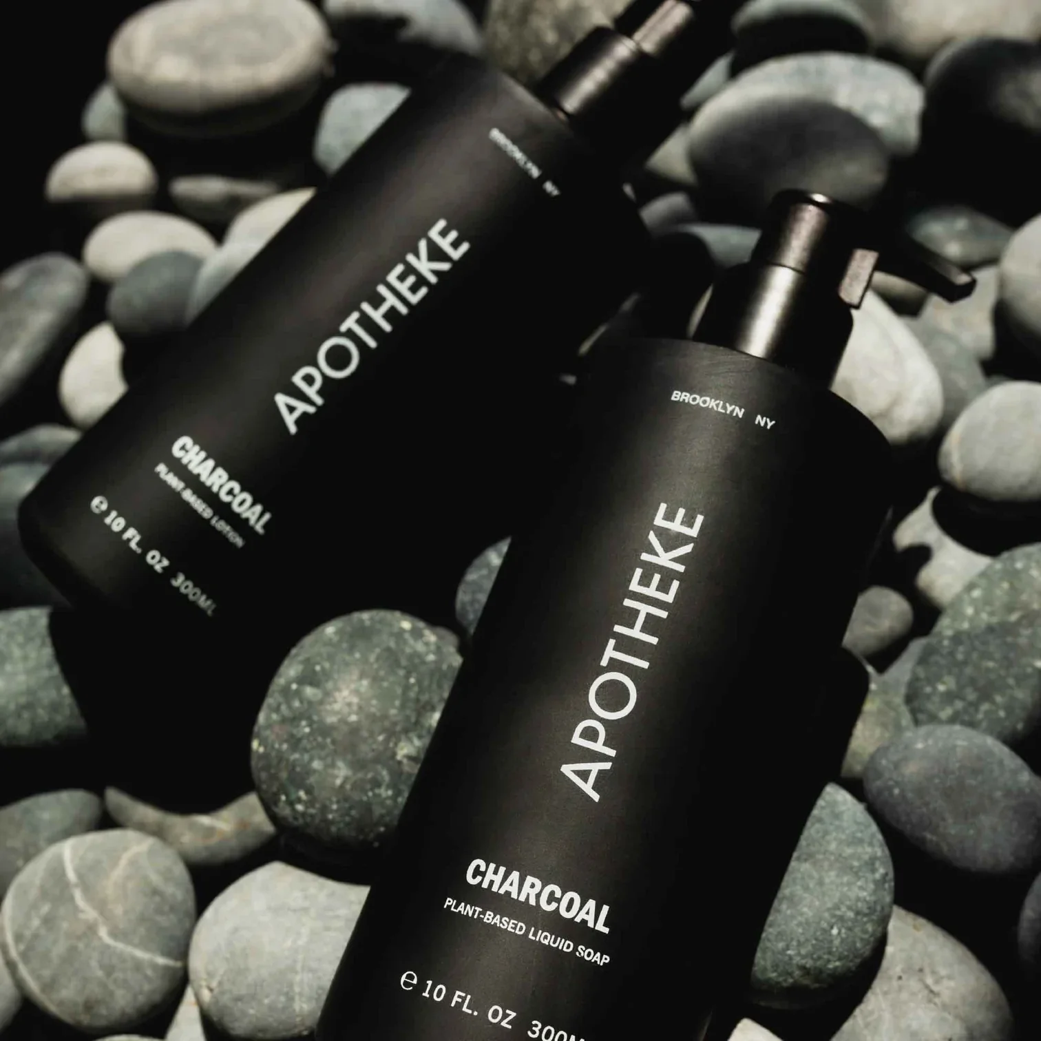 Apotheke Liquid Soap, Charcoal - Image 8