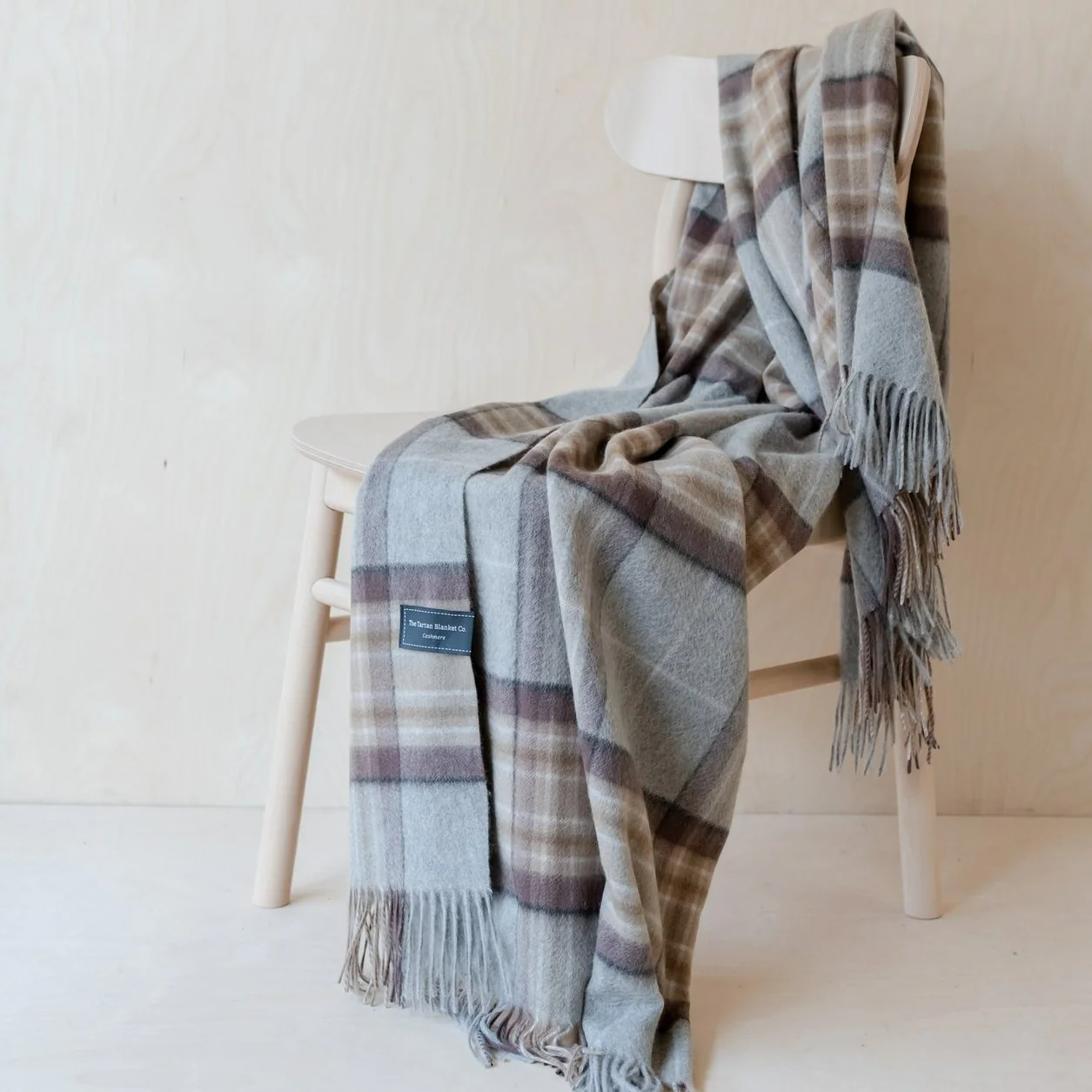 Cashmere Knee Blanket in Mackellar Tartan - Image 2