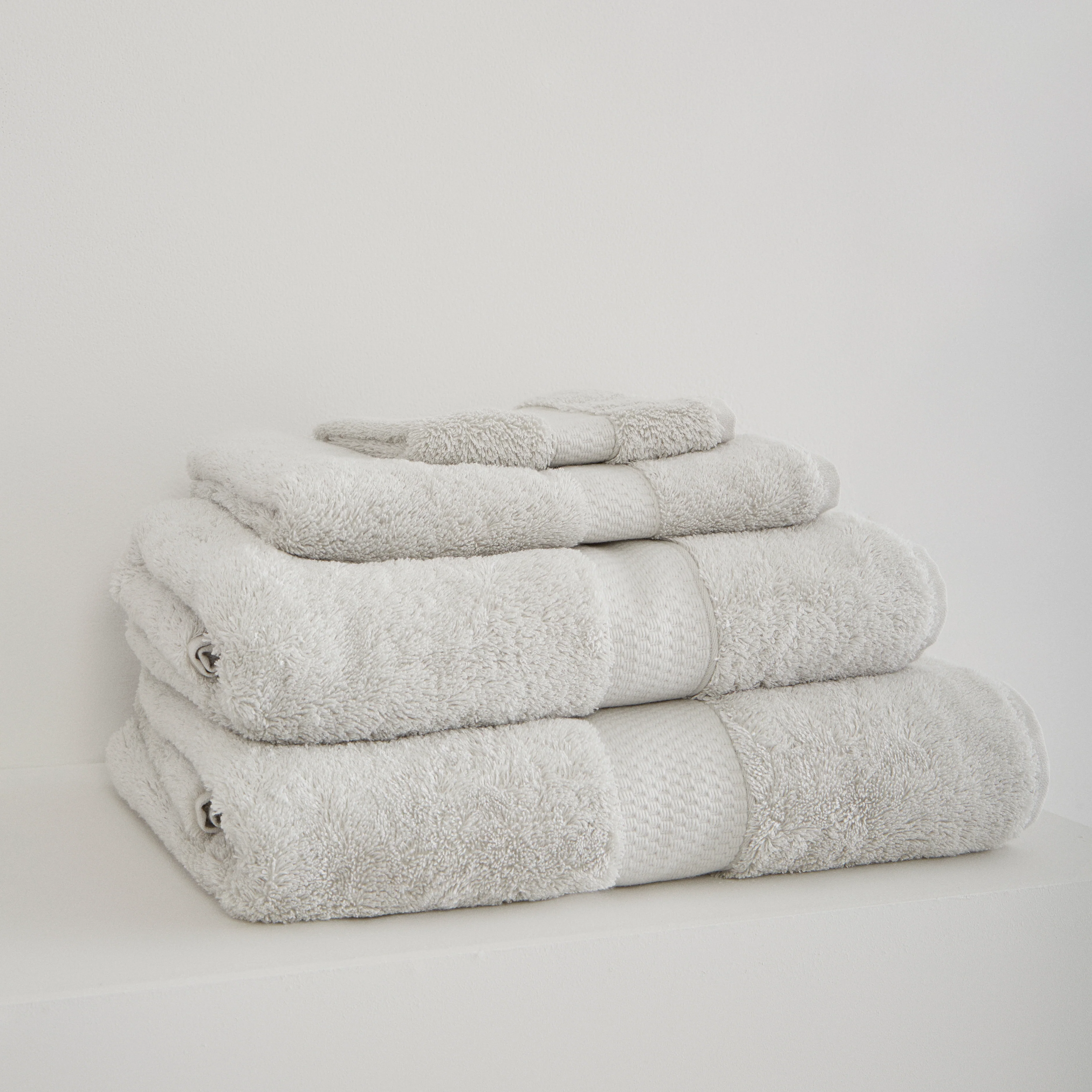 City Bath Towel, Pearl - Image 5