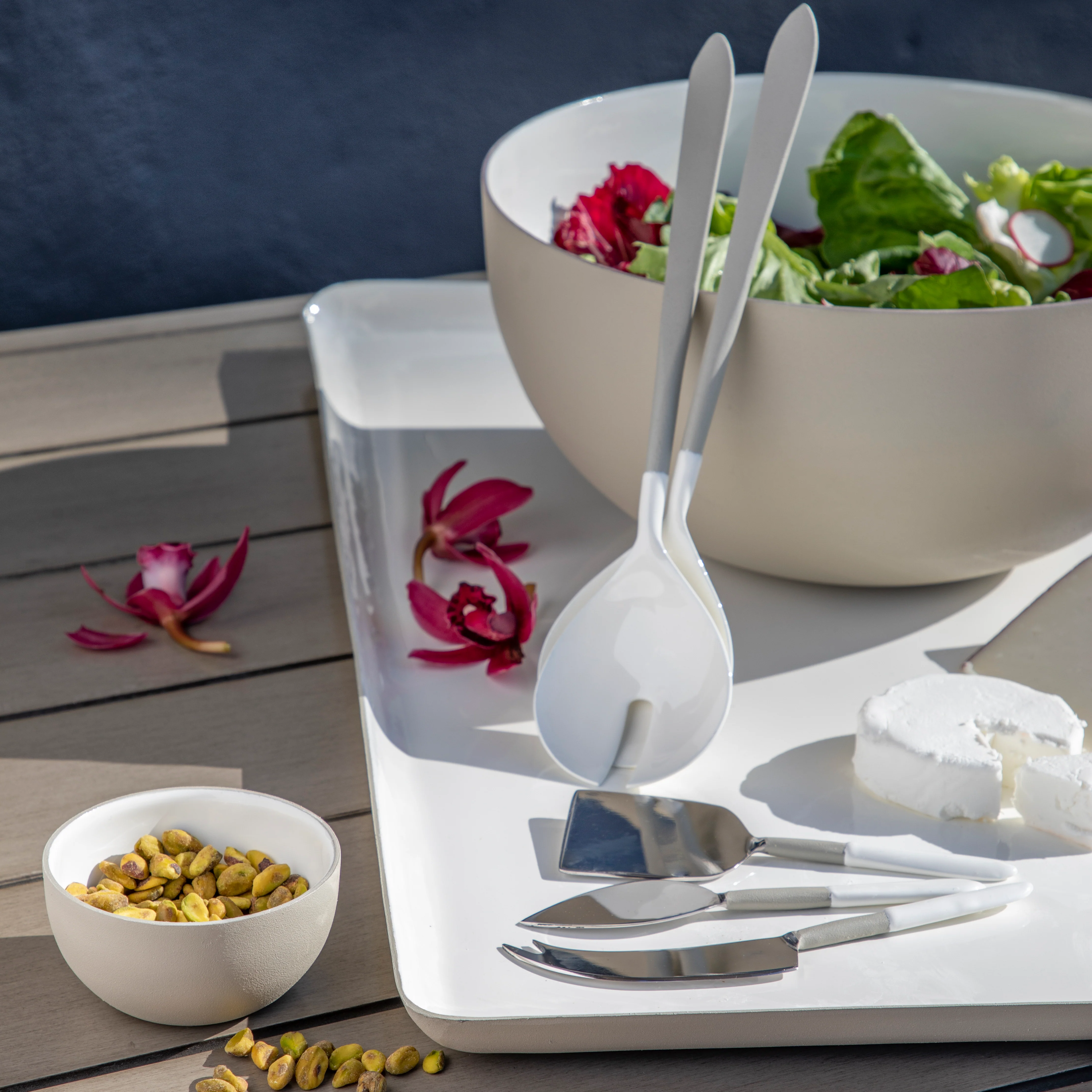 Easton Serving Set, Dove
