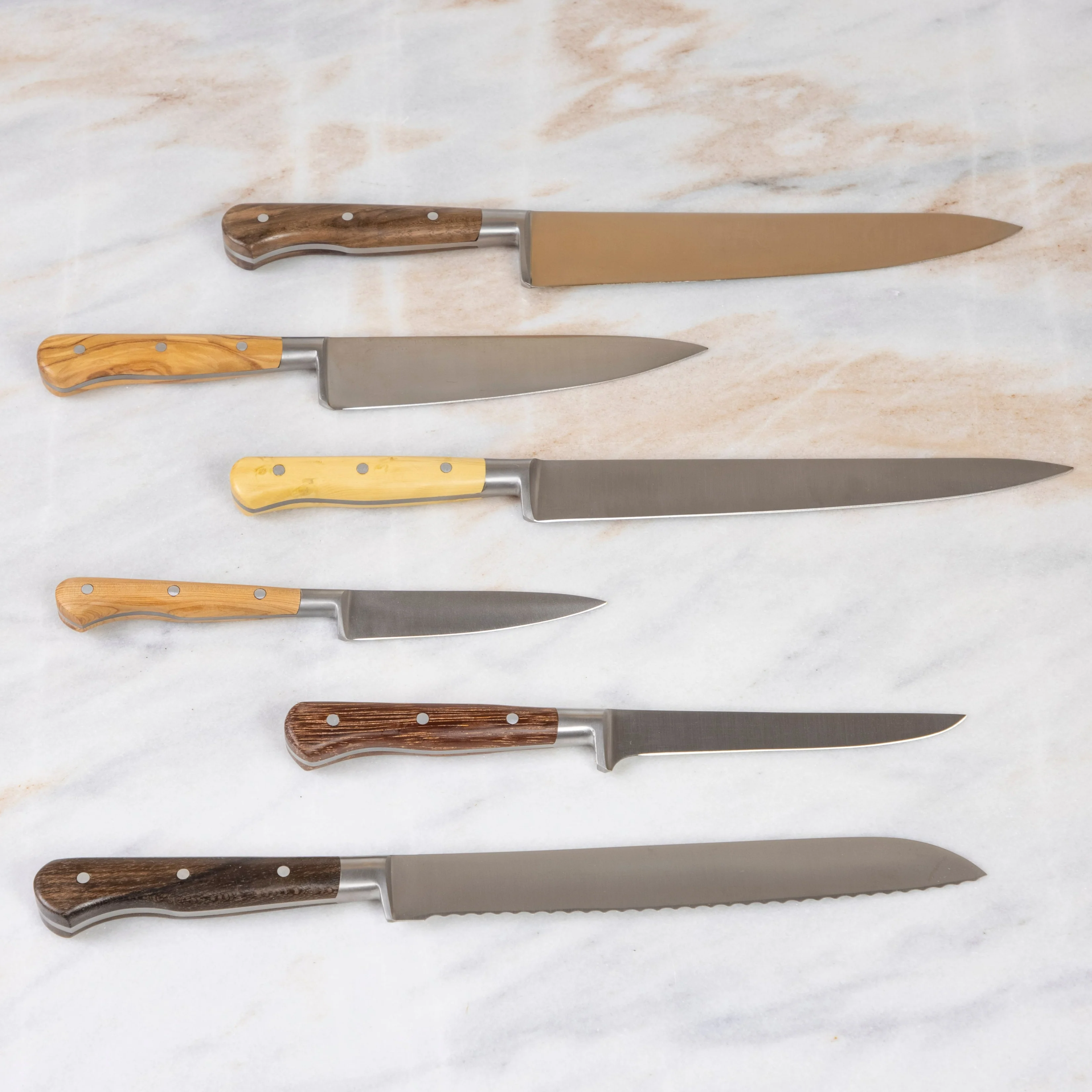 Laguiole en Aubrac Kitchen Knives with Oak Block, Set of 6, Mixed Wood - Image 5