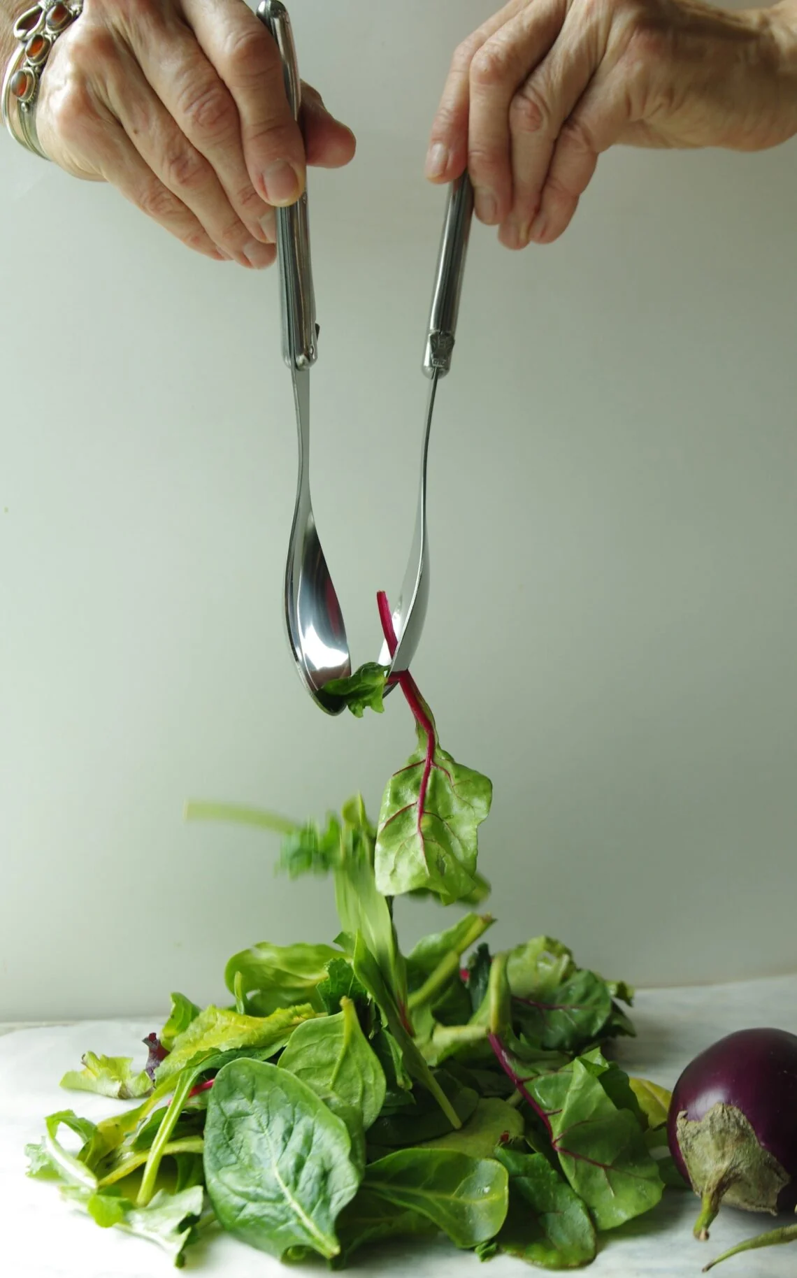 Laguiole Salad Serving Set, Platine Stainless Steel in wooden box - Image 3