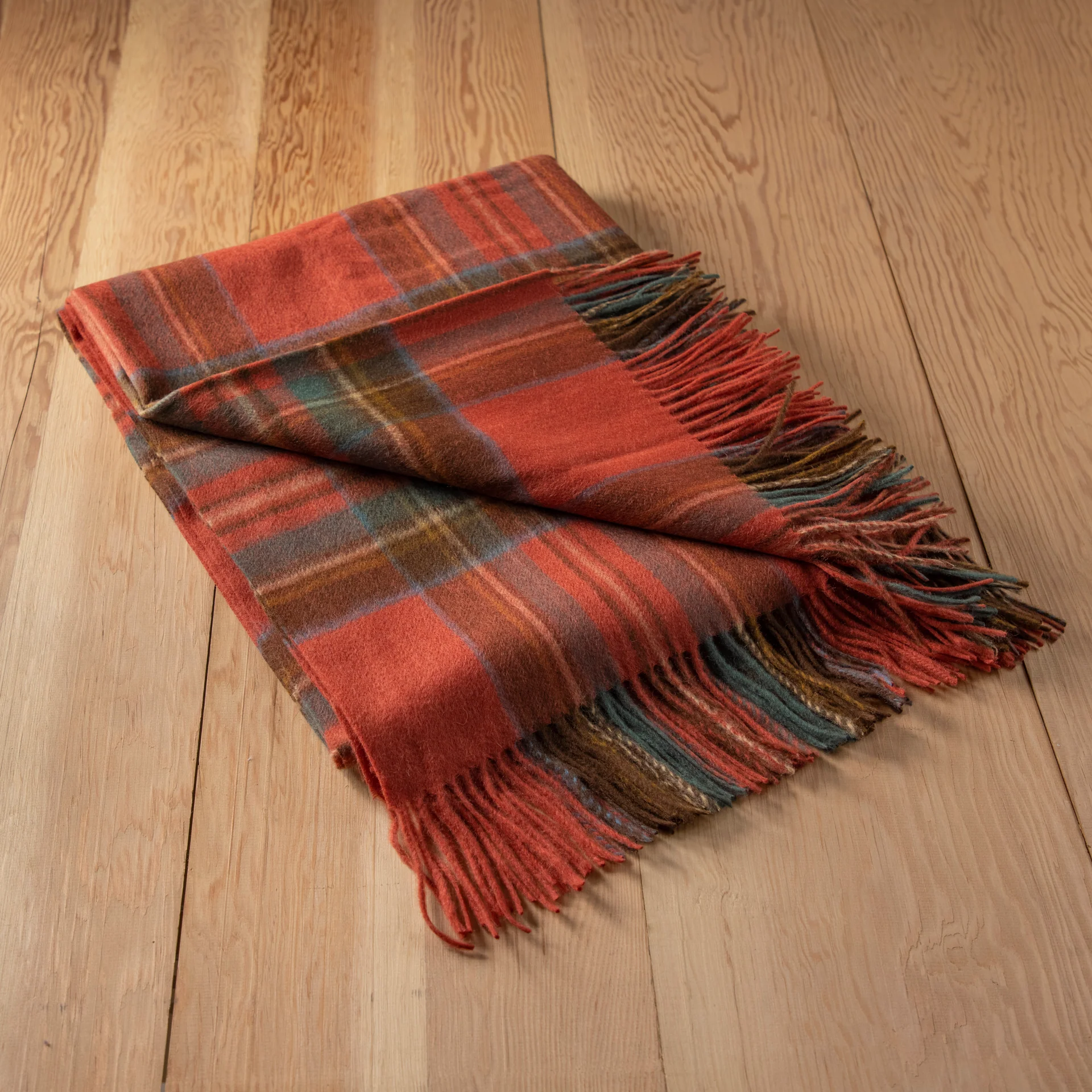 Lambswool Blanket in Stewart Royal Antique Tartan - Image 3