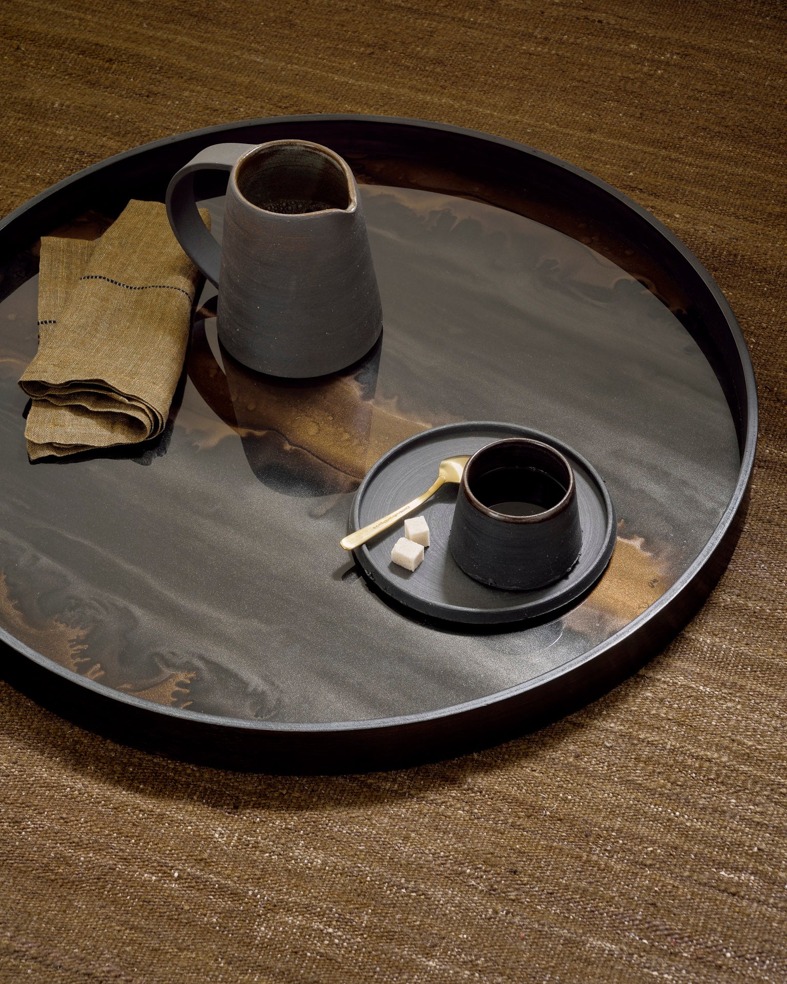 Round Large Glass Organic Tray, Bronze - Image 3