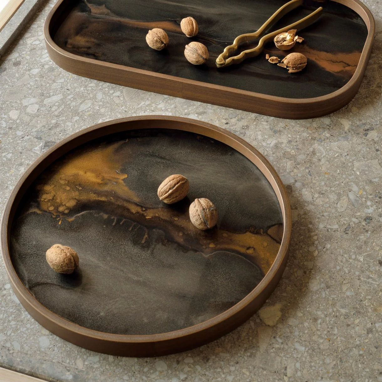 Round Glass Organic Valet Tray, Bronze