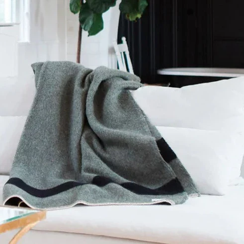 Siempre Blanket, Surplus with Black Stripe - Image 10