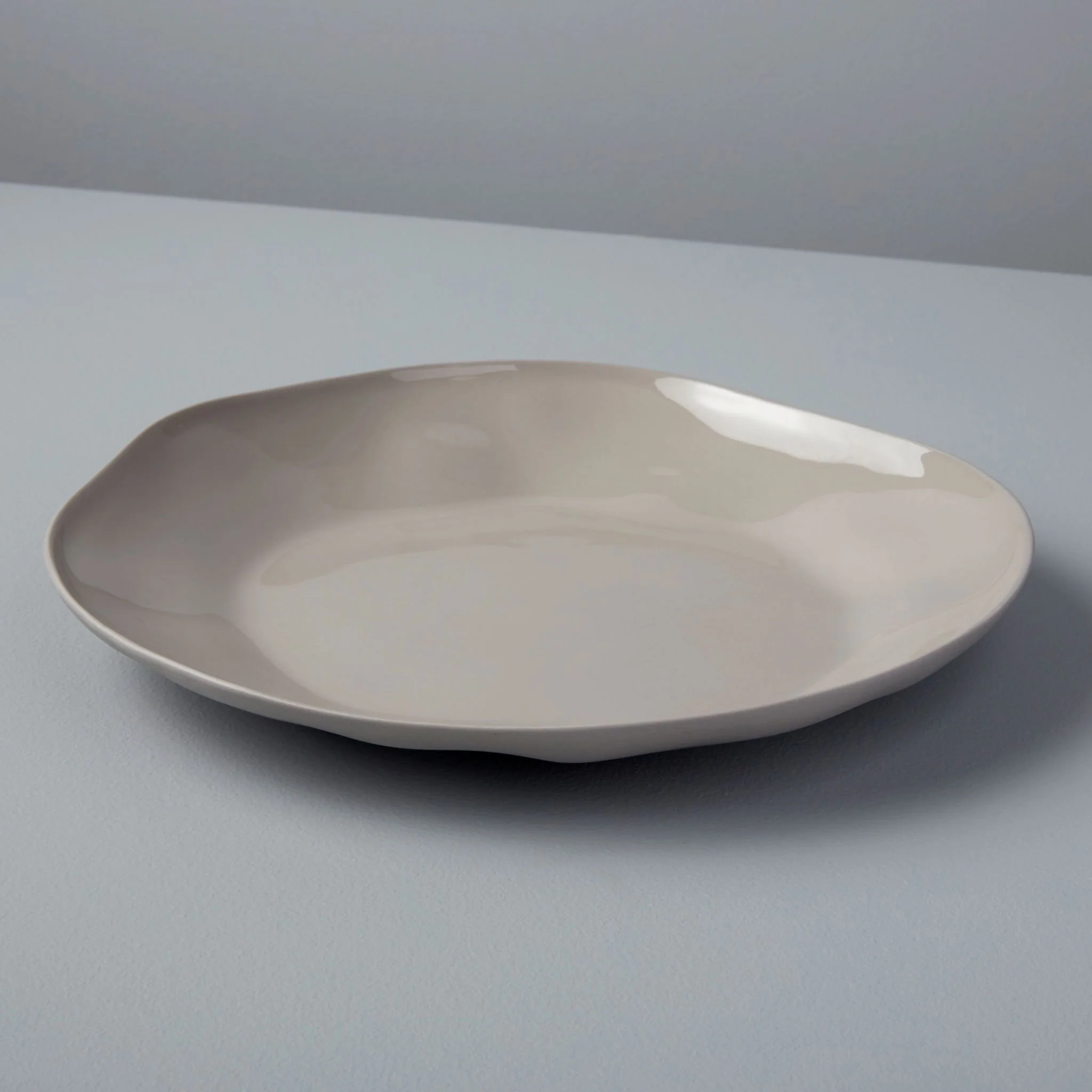 Tam Stoneware Dinner Plate, Sterling, Set of 4 - Image 3