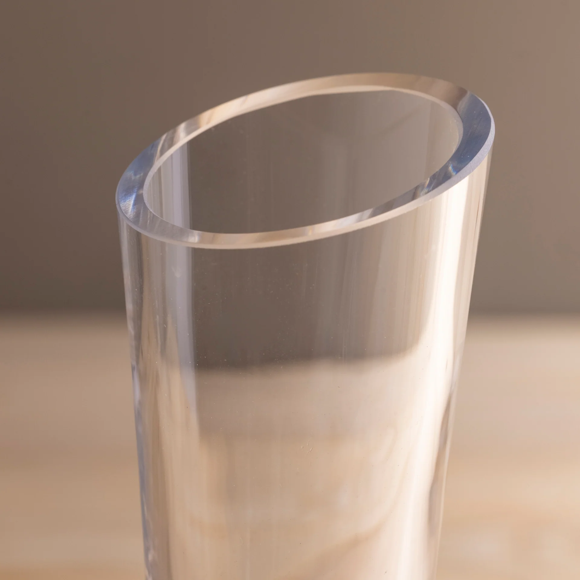 Wine Carafe, 63oz - Image 3
